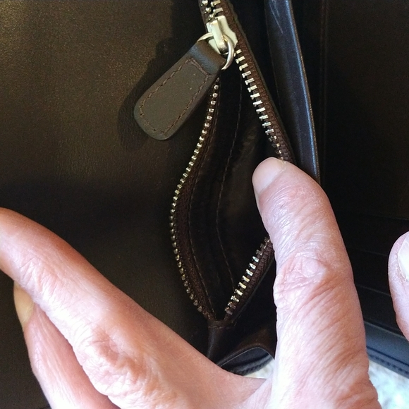 Coach hobo bag and wallet set - Picture 11 of 15